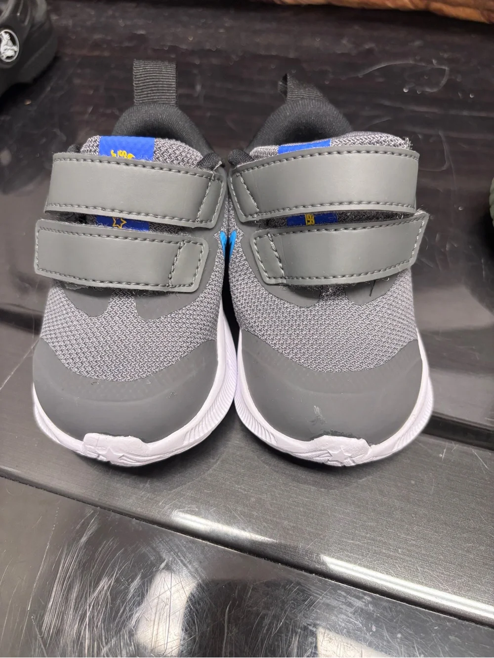 Nike Toddler Sneakers Size 2 NWOT‎